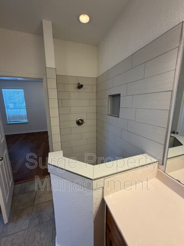 Saginaw House: 500 Leatherman Drive
