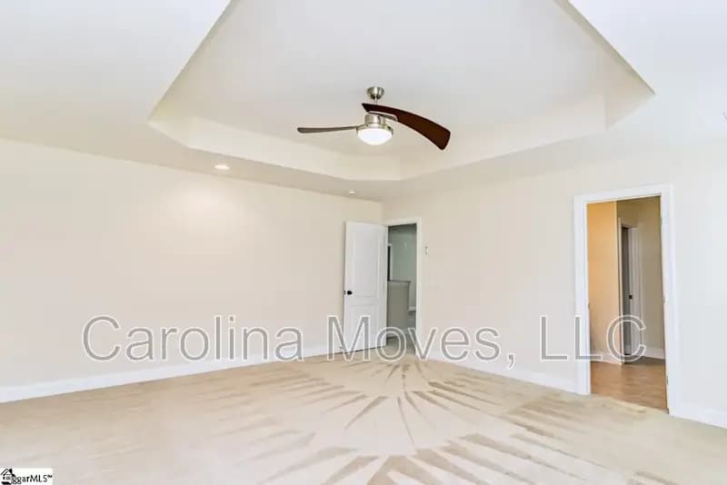 Simpsonville House: 4 Cedar Hill Court