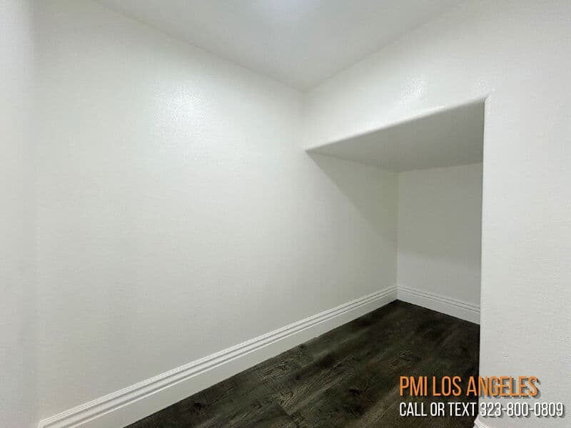 Pacoima House: 12445 Sonoma Drive