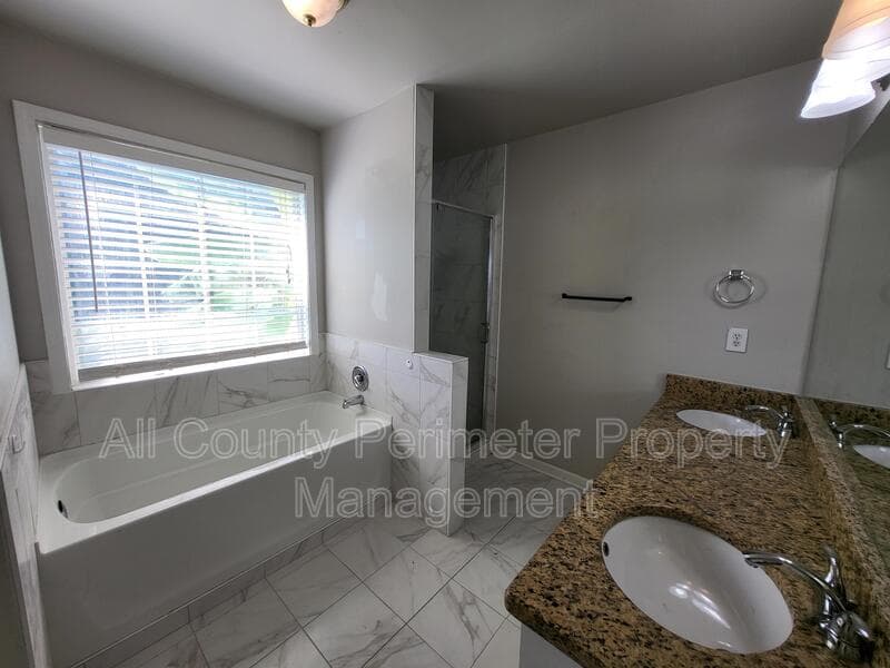 McDonough House: 704 White Dove Drive