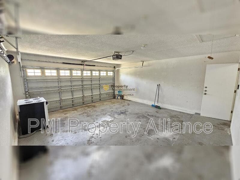 Kissimmee House: 2517 Davenport Cir