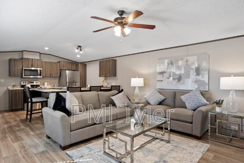Kilgore House: 257 Sugar Maple Lane