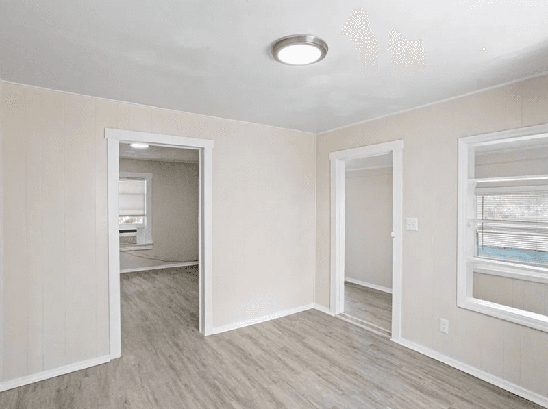 St. Petersburg Condo: 935 Union Street South - Rear Upper