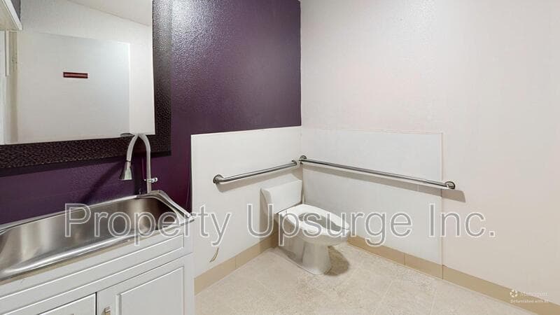 Redding House: 3460 Bechelli Lane - A