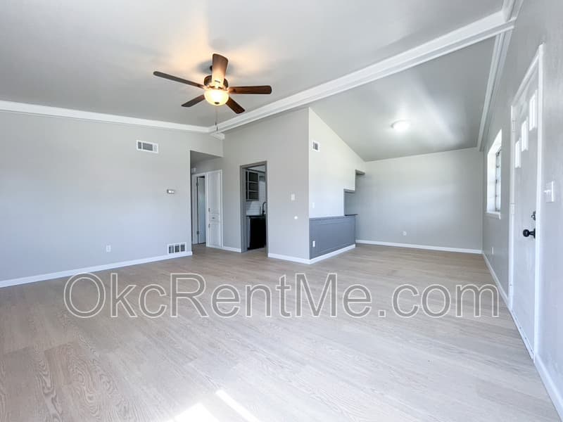 Oklahoma City House: 1428 SW 62nd St