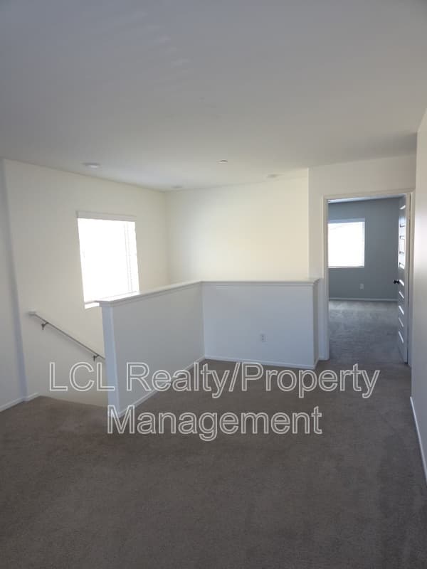 Lake Elsinore Condo: 32855 Crown Point Ln