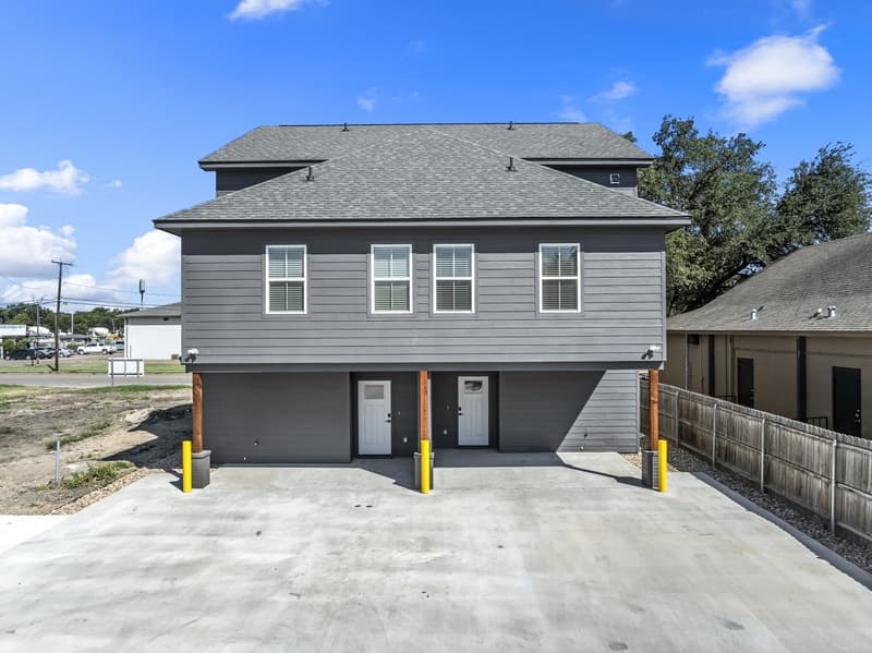 Waco House: 1416 Speight Avenue