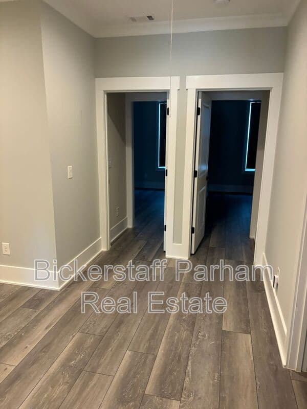 Columbus House: 8115 Dreamboat Drive
