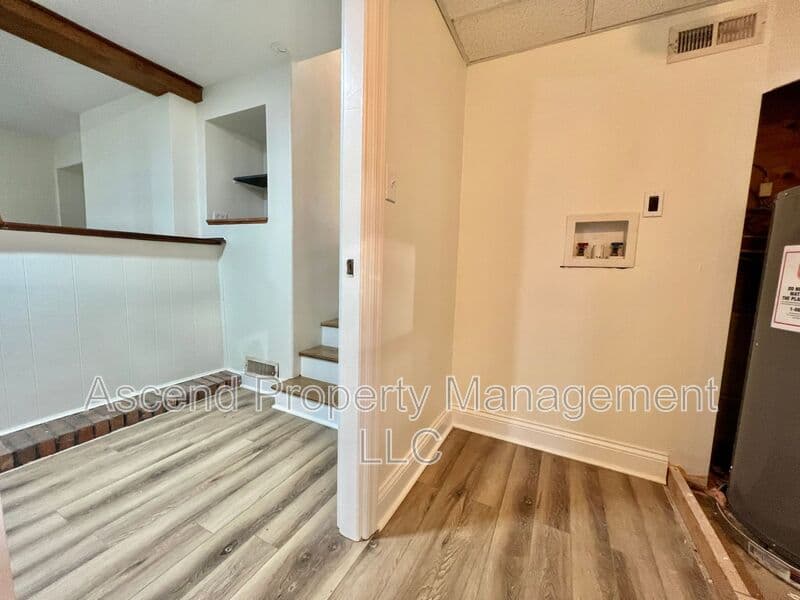 Ooltewah House: 8514 Maplewood Trail