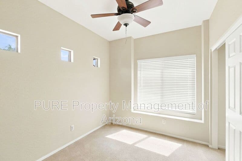 Surprise House: 16852 W Tasha Dr