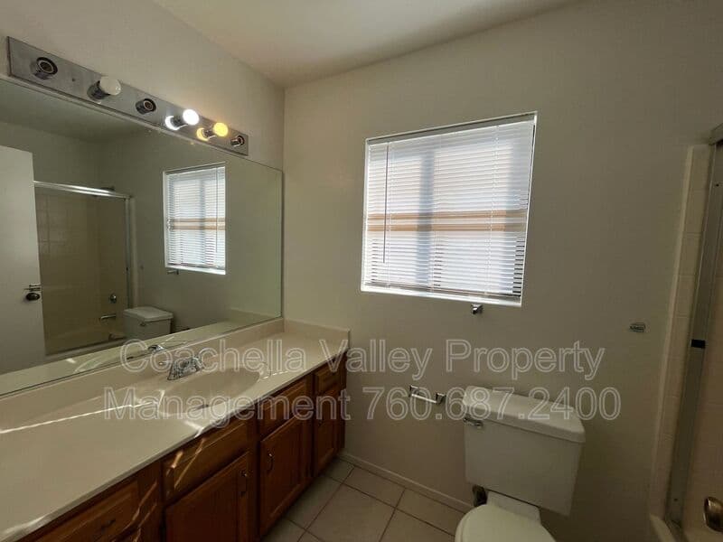 Cathedral City House: 28640 Landau Blvd