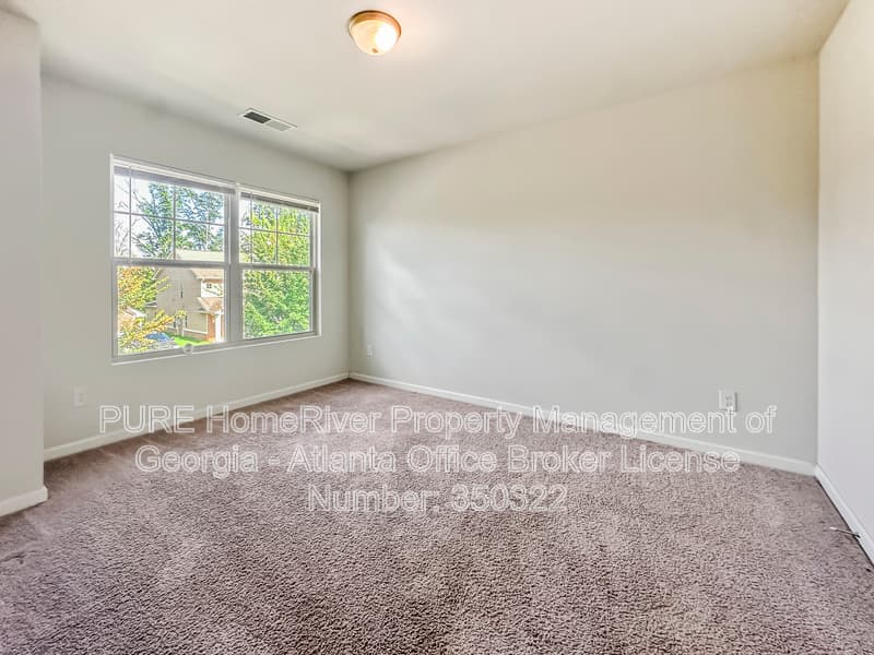 Mcdonough House: 206 Daisy Cir