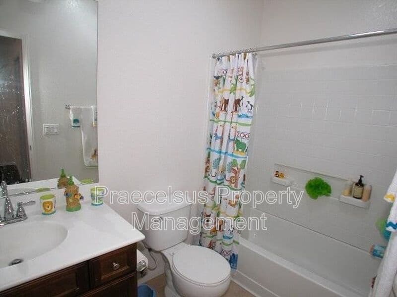 Chula Vista Townhome: 1724 Rolling Water