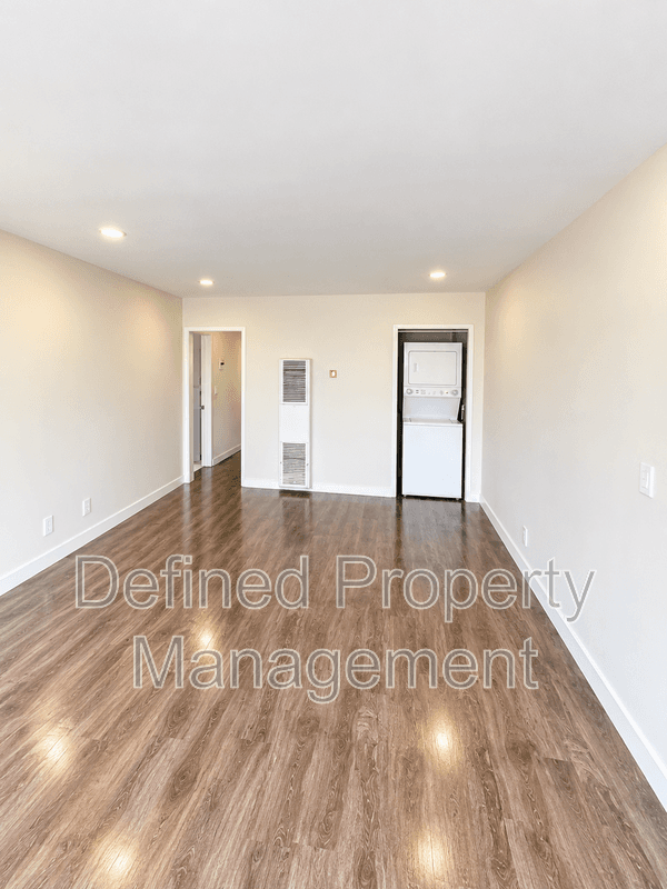 Los Angeles Condo: 5622 La Mirada Ave