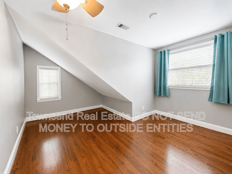 Fayetteville House: 3316 Cliffdale Rd.