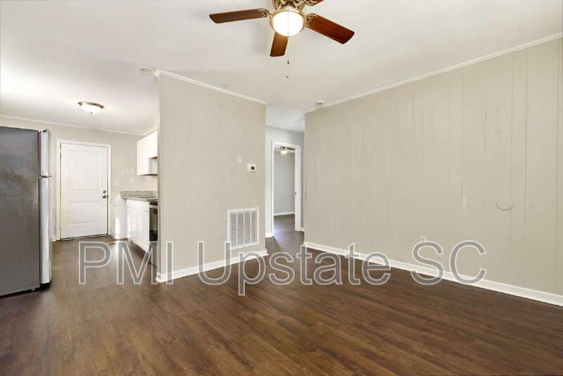 Honea Path Condo: 700 Brook Street