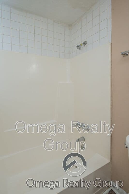 Phenix City Apartment: 901 25th Ave
