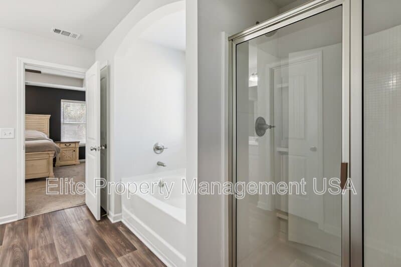 Commerce House: 566 Skye Drive, Commerce, GA