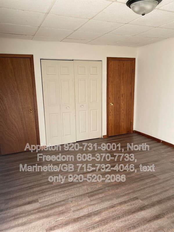 North Freedom Condo: S7559 US 12 E9 & E10