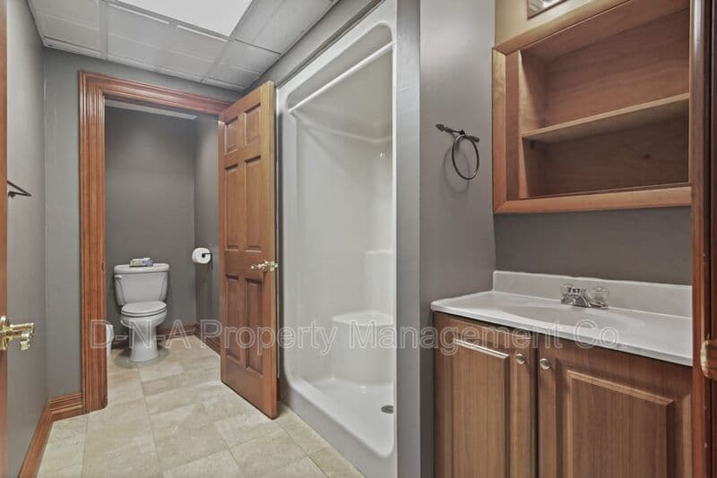 Mount Pocono House: 133 Montanesca Road