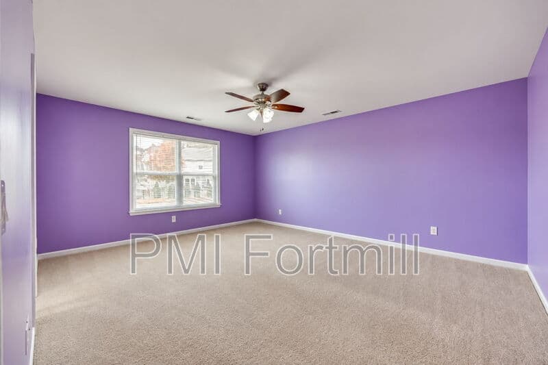 Fort Mill House: 1080 Crescent Moon Dr