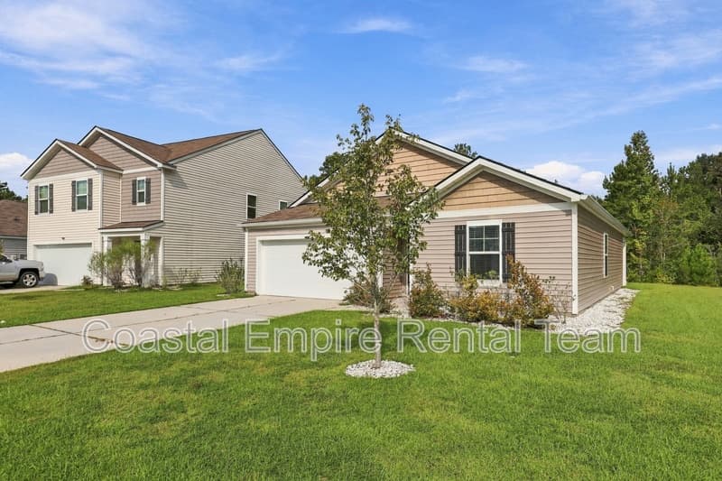 Guyton House: 100 Cotton Bluff Court