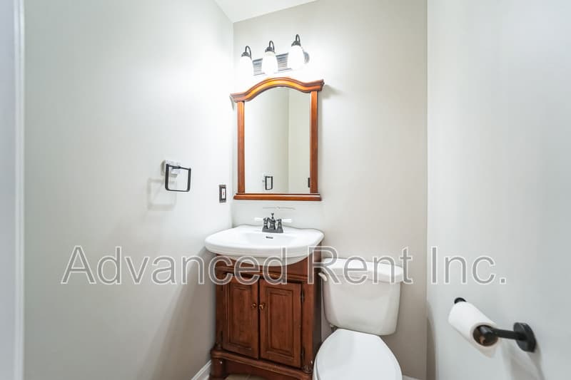 Nottingham Townhome: 23 Glasshouse Garth