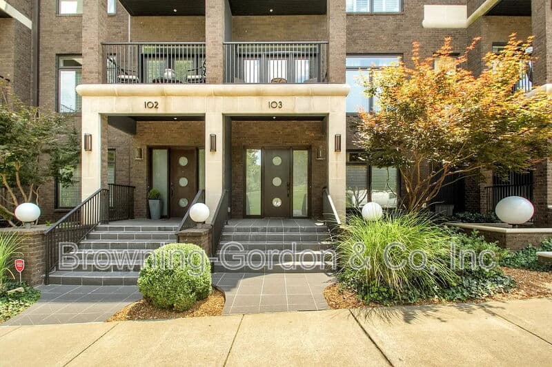 Nashville Townhome: 2905 Parthenon Ave.