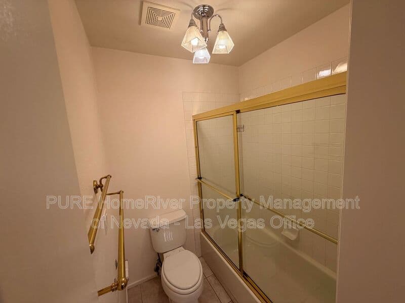 Las Vegas House: 2121 Stone Croft Street
