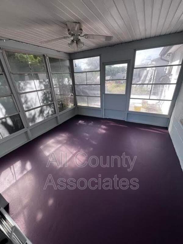 Holiday House: 3404 Devonshire Dr
