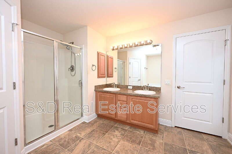 Bartow House: 1631 Taylor Landing Dr
