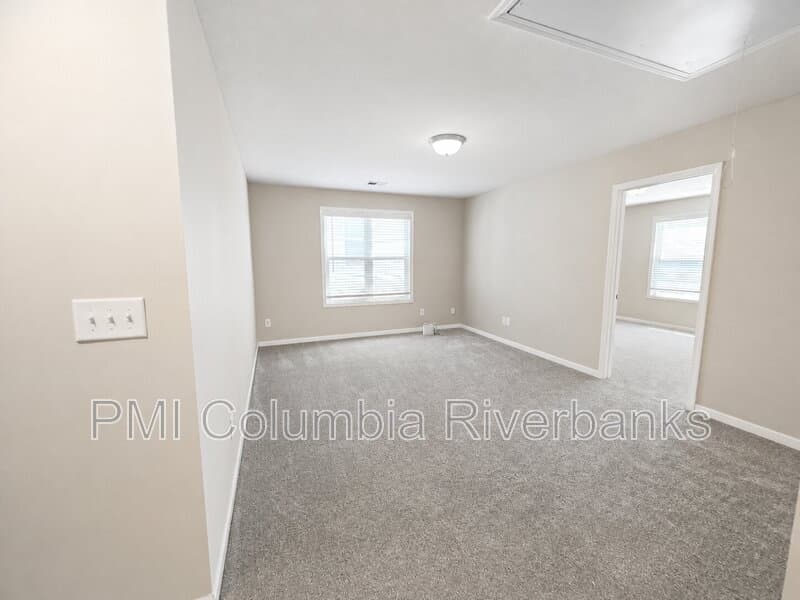 Blythewood House: 721 Tanager Ln