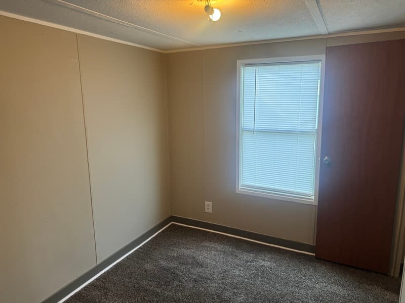 Fayetteville House: 2612 Cattail Cir