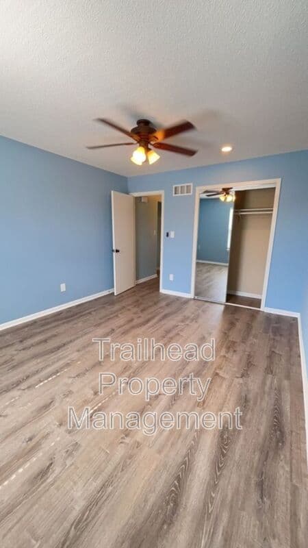Kansas City Townhome: 8716 N Chatham Ave