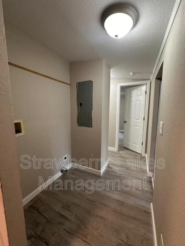 Valrico House: 4210 Leonard St
