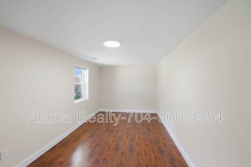 Gastonia Condo: 1542 Monument Ave