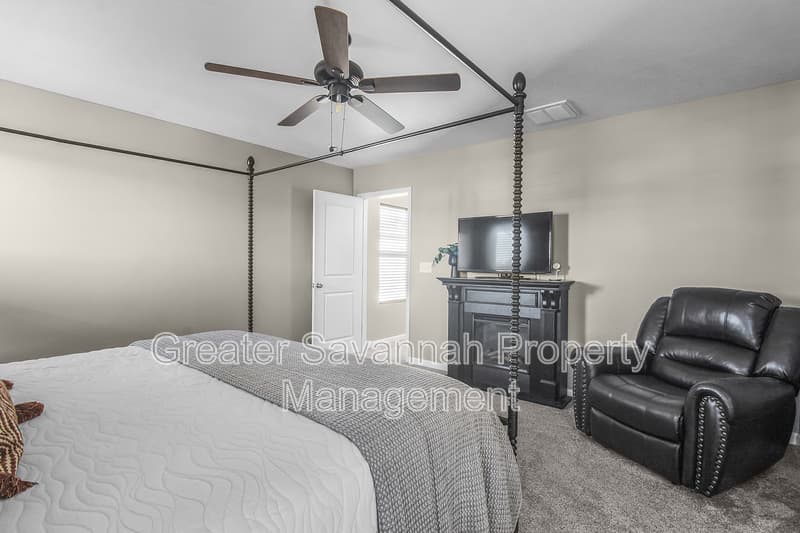 Pooler House: 153 Hamilton Grove Drive