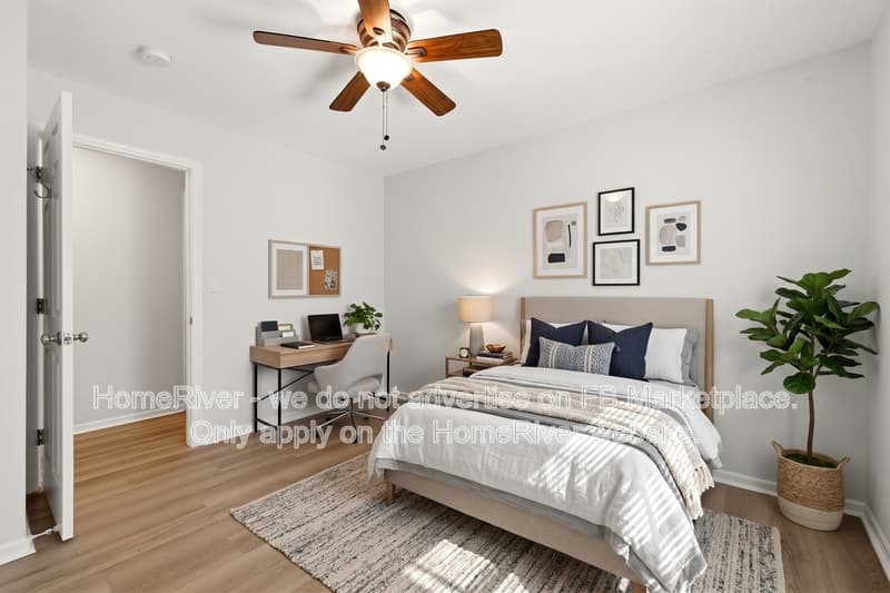 Bloomfield Condo: 42 John St