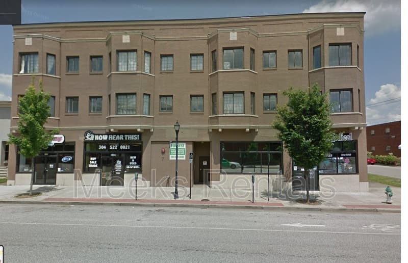Huntington Condo: 1456 4th Avenue