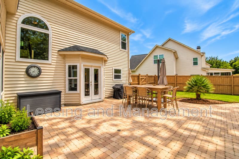 Charleston House: 1877 Bairds Cove
