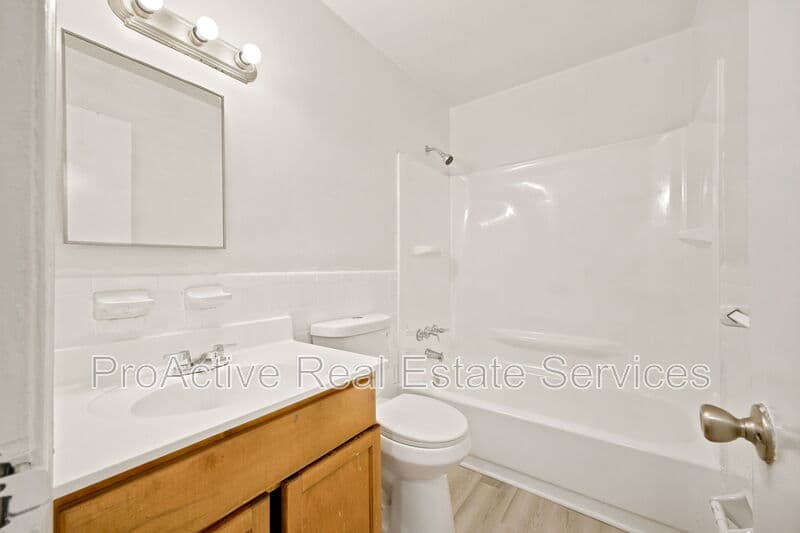 Norfolk Condo: 5385 E. Princess Anne Rd