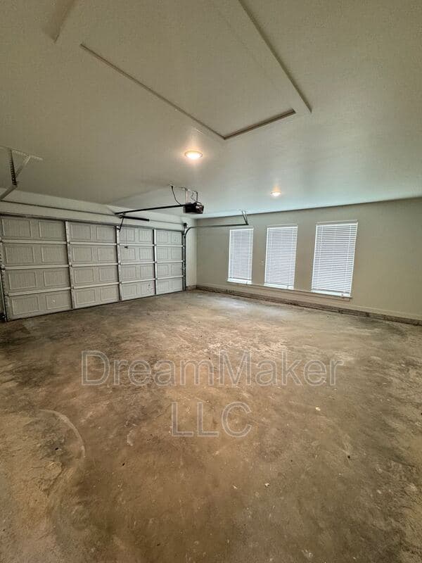 Goldsby House: 5176 Lily Lane