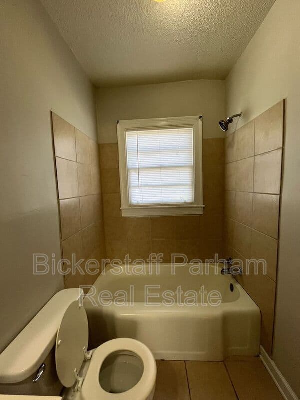 Columbus Condo: 4317 Third Avenue