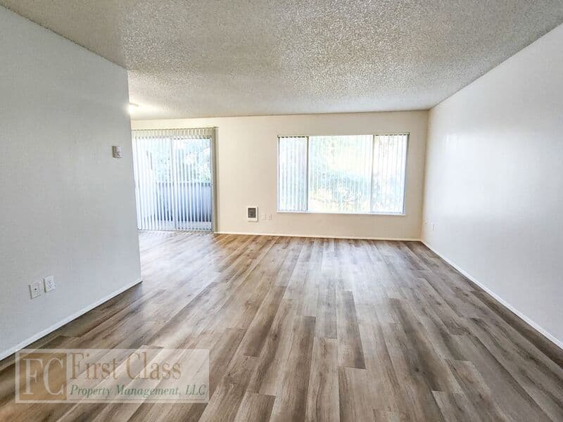 PORTLAND Condo: 1376 NE 186TH AVE