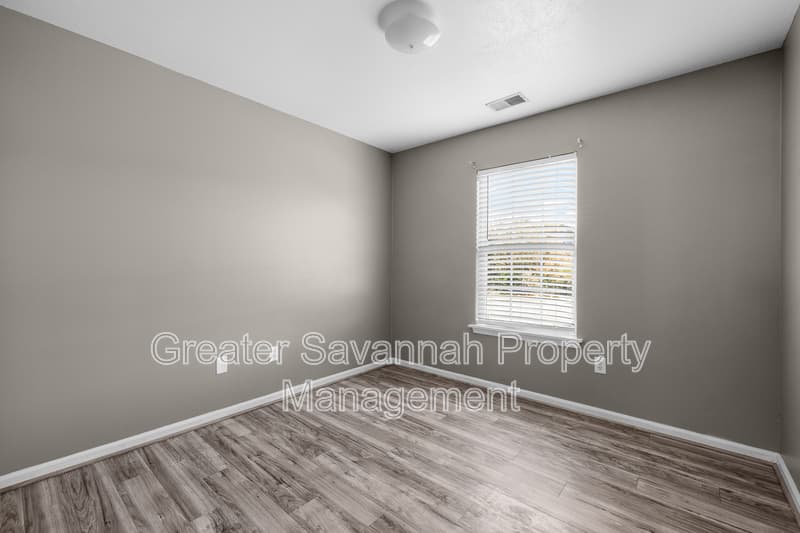 Guyton House: 109 Willow Drive