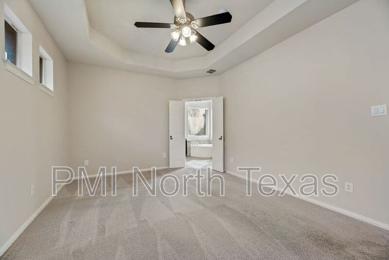 Frisco House: 5544 Hidden Creek Ln