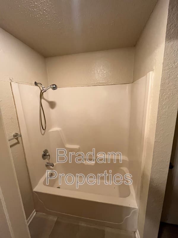 Tulsa Condo: 5981 East 25th Pl