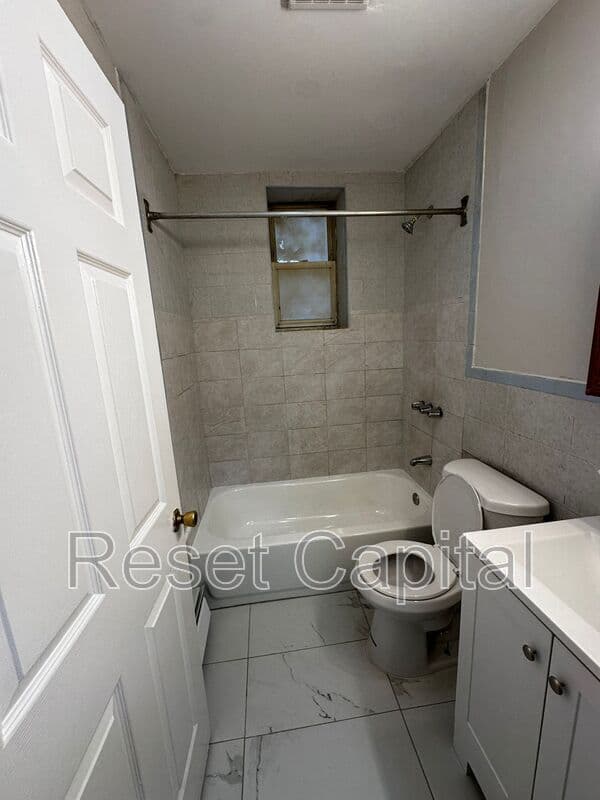 Newark Condo: 234 6th Avenue