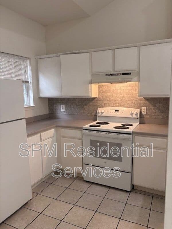 Wilmington House: 1621 Wellspring Way