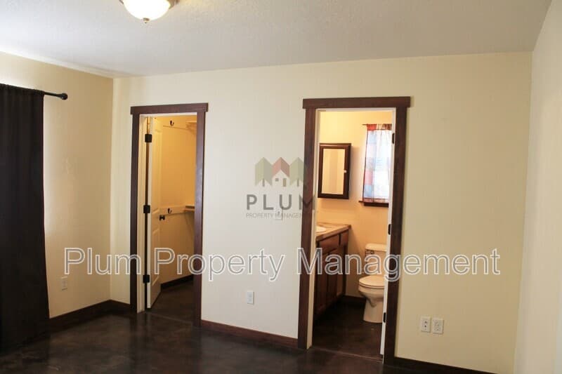 Missoula House: 1405 North Dickens Street